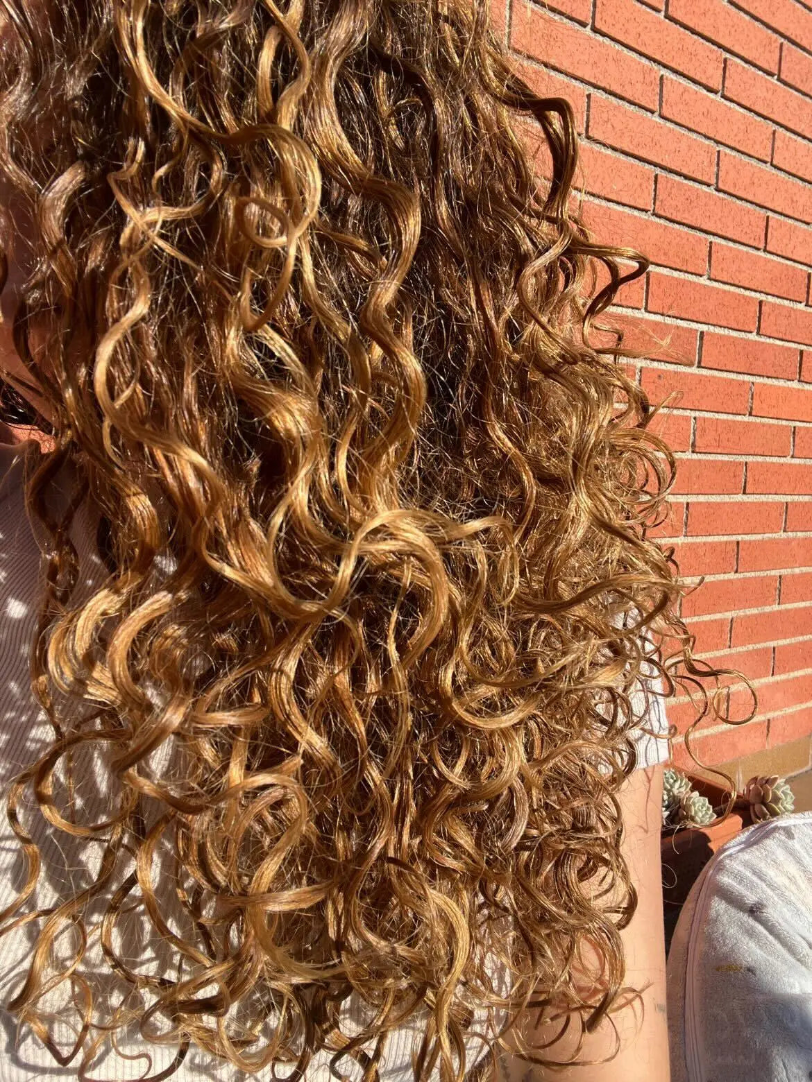 ¿Qué tono de henna escoger según tu color de cabello? Radhe Shyam