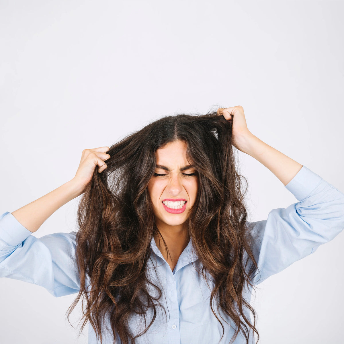 Que el verano no acabe con tu cabello, entrénalo Radhe Shyam