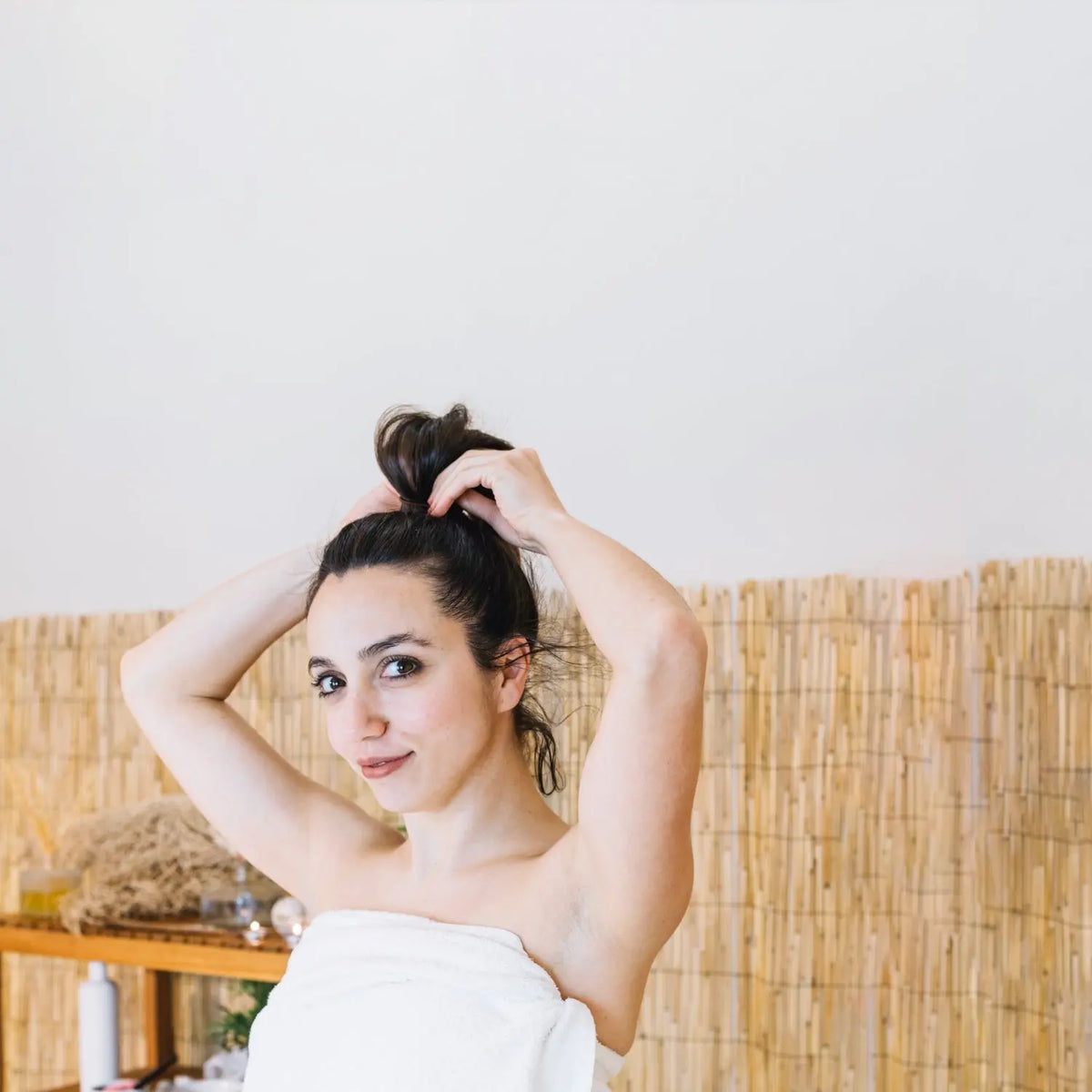 Las 7 Rutinas Naturales de Cuidado Corporal y Capilar de Radhe Shyam: Belleza y Bienestar Holístico Radhe Shyam