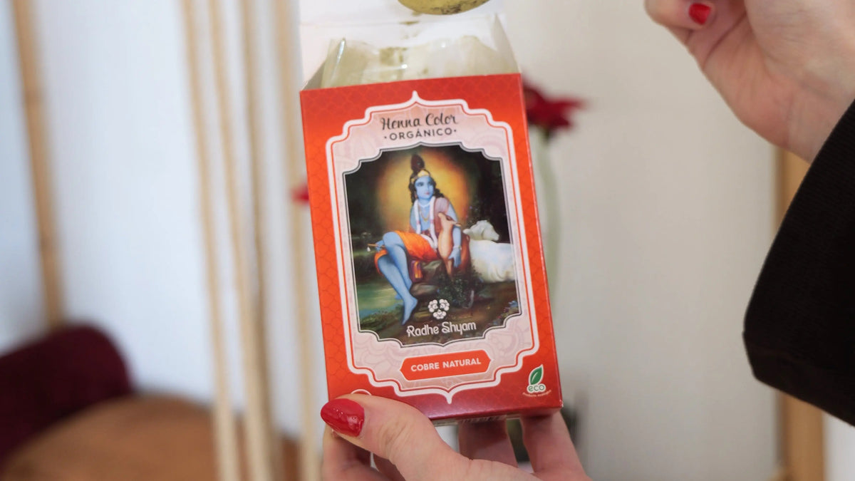 Henna Cobre: cómo conseguir un cobre natural incluso en cabellos con canas Radhe Shyam