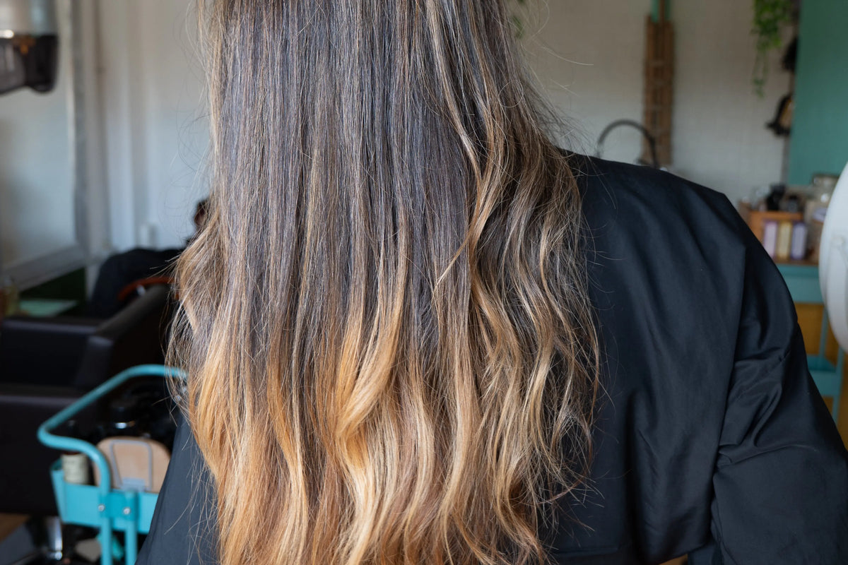 ¿Qué mascarilla natural usar para cabello graso o fino? Tratamientos ayurvédicos que regulan el sebo Radhe Shyam